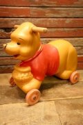 ct-240418-20 Winnie the Pooh / MARX 1970's Ride on Toy