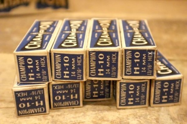 画像8: dp-240508-108 CHAMPION SPARK PLUGS / 1930's-1940's "H-10" Box of 9