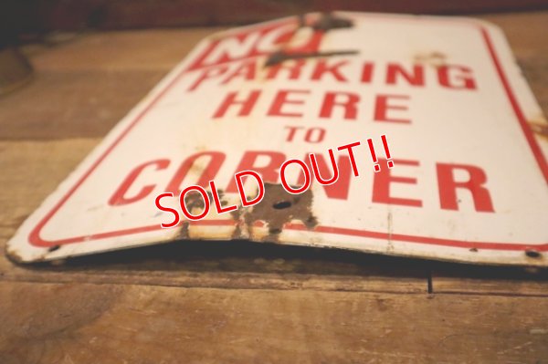 画像5: dp-240508-103 NO PARKING HERE TO CORNER / Enamel Road Sign
