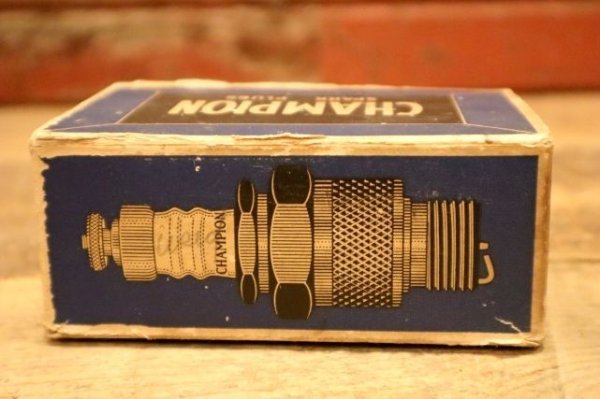 画像14: dp-240508-108 CHAMPION SPARK PLUGS / 1930's-1940's "H-10" Box of 9