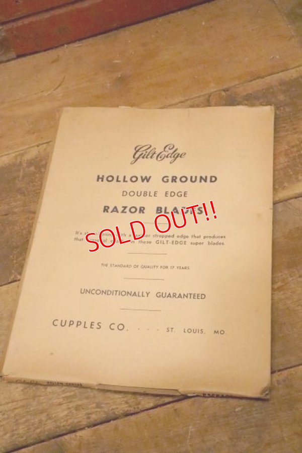 画像10: dp-240508-07 HOLLOW GROUND 1940's RAZOR BLADE DISPLAY