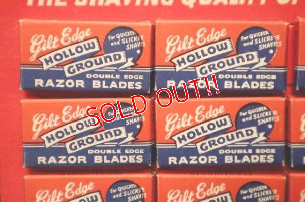 画像3: dp-240508-07 HOLLOW GROUND 1940's RAZOR BLADE DISPLAY