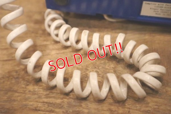 画像13: ct-240508-21 Hawaiian Punch / Punchy 1980's Phone