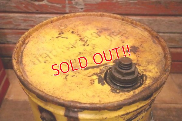 画像8: dp-240508-30 Cen-Pe-Co LUBRICANTS / 1960's 5 U.S.GALLONS Oil Can