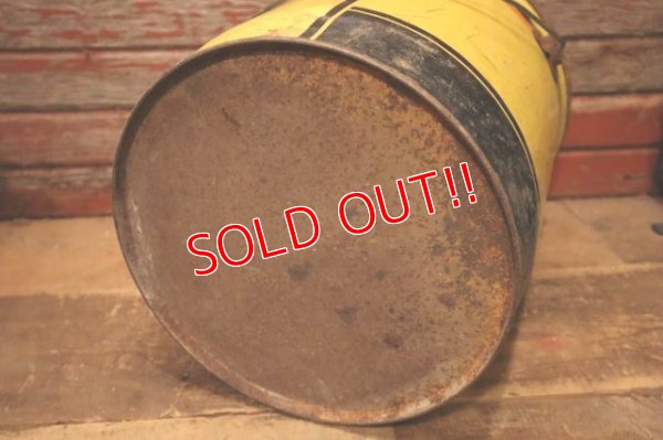 画像12: dp-240508-69 PENNZOIL / 1960's-1970's 5 U.S. GALLONS OIL CAN