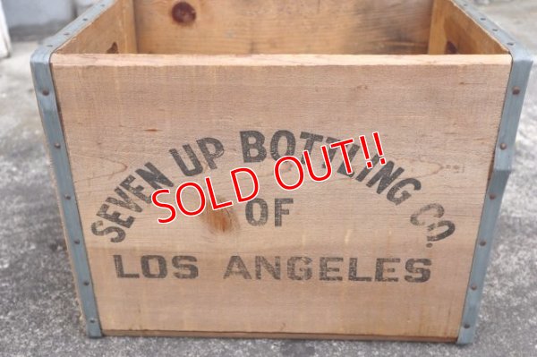 画像3: dp-240604-11 SEVEN UP 7up / 1970's Wood Box