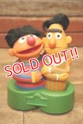 ct-240214-09 SESAME STREET / Ernie & Bert 1976 AM Radio