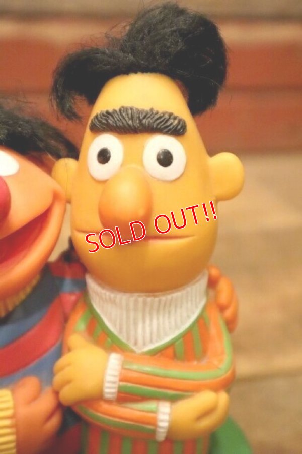 画像3: ct-240214-09 SESAME STREET / Ernie & Bert 1976 AM Radio