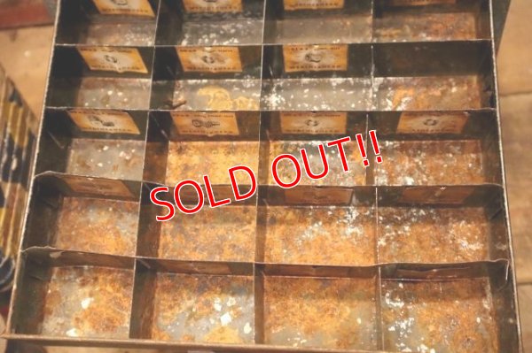 画像7: dp-240611-20 WEATHERHEAD / 1950's Metal Cabinet