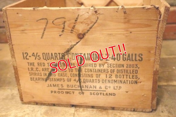画像7: dp-240604-04 BLACK & WHITE SCOTCH WHISKY / Vintage Wood Box