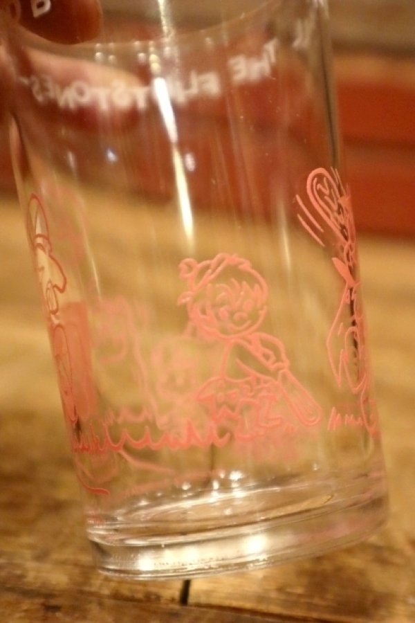 画像4: gs-240605-11 The Flintstones / Welch's 1960's Glass "FRED AND BARNEY PLAY BASEBALL"
