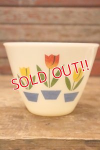 kt-230809-05 Fire-King / 1950's Ivory Tulip Grease Jar