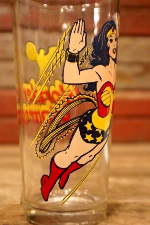 画像3: gs-240611-28 WONDER WOMAN / PEPSI 1978 Collector Series Glass