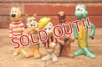 ct-240214-193 Pogo / 1969 Soft Vinyl Doll Set of 5