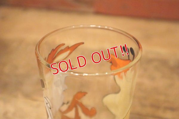 画像8: gs-240611-27 Wile E. Coyote & Sam Sheepdog / PEPSI 1976 Collectors Series Glass