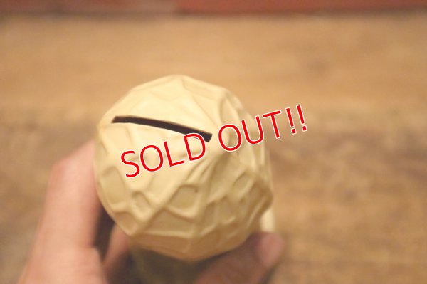 画像5: dp-240604-03 1970's Peanut Plastic Coin Bank