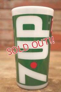 dp-240814-14 7 UP / 1970's Milk Glass Tumbler