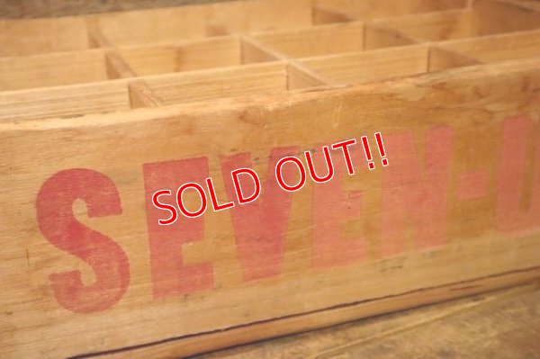 画像3: dp-240814-04 SEVEN-UP 7 UP / 1970's Wood Box