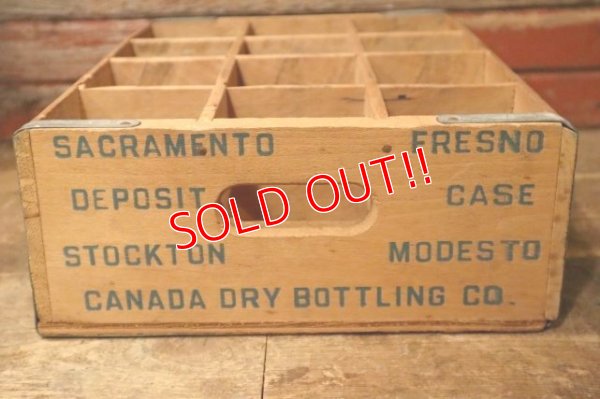 画像4: dp-240814-02 CANADA DRY / 1970's Wood Box