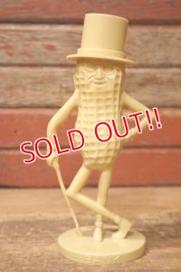 ct-240814-20 PLANTERS / MR.PEANUT 1950's Coin Bank (Light Brown)