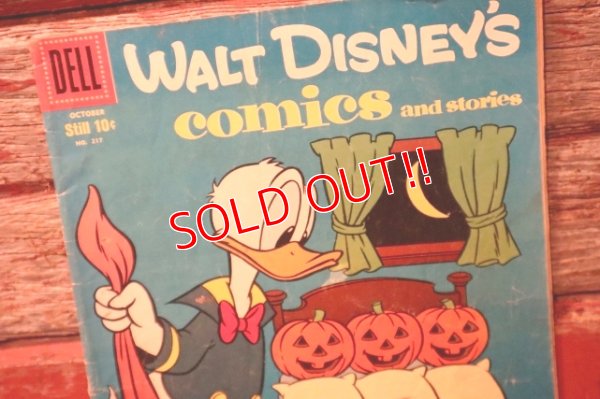 画像2: ct-ct-220401-01 WALT DISNEY'S comics and stories / DELL October, 1958