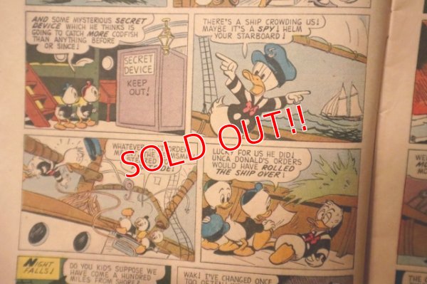 画像2: ct-ct-220401-01 WALT DISNEY'S comics and stories / DELL April, 1961