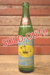dk-052 7 Up / the NOTRE DAME Fighting Irish 1970's Bottle