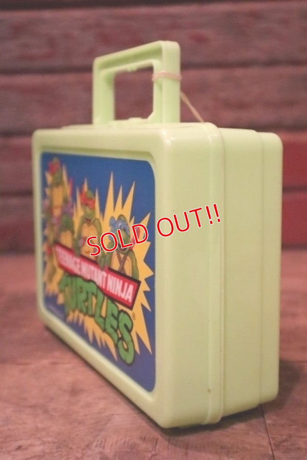 画像4: ct-241008-05 TEENAGE MUTANT NINJA TURTLES (TMNT) / 1990 Plastic Lunch Box