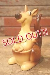 ct-241008-95 CONTINENTAL BANK / 1970's-1980's Lefton Kangaroo Novelty Coin Bank