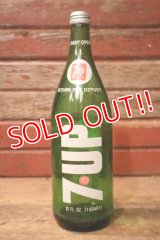 dk-066 7 Up / 1970's 32 FL.OZ. Bottle