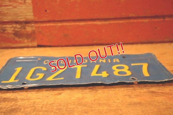 画像5: dp-241106-31 License Plate 1980's CALIFORNIA "1GZT487"