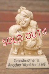 ct-220901-15 R & W BERRIES 1979 Message Doll "Grandmother Is Another World For Love"