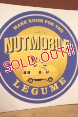 nt-241125-01 PLANTERS / MR.PEANUT "NUTMOBILE" Sticker