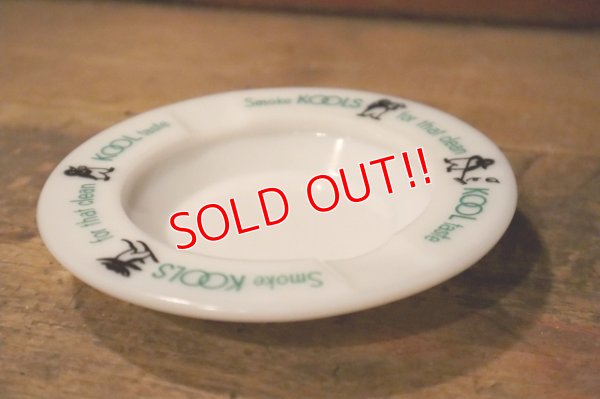画像4: dp-241106-62 KOOL / 1950's Milk Glass Ashtray (Made in France)