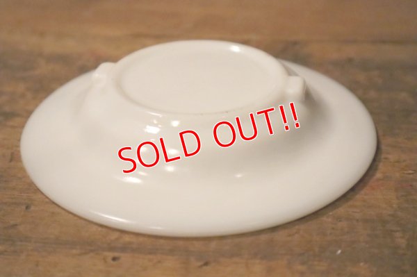 画像5: dp-241106-62 KOOL / 1950's Milk Glass Ashtray (Made in France)