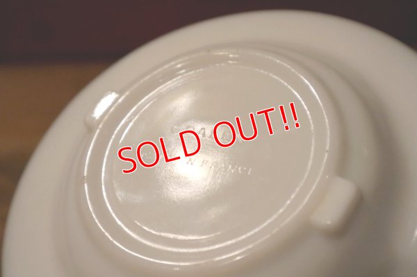 画像6: dp-241106-62 KOOL / 1950's Milk Glass Ashtray (Made in France)