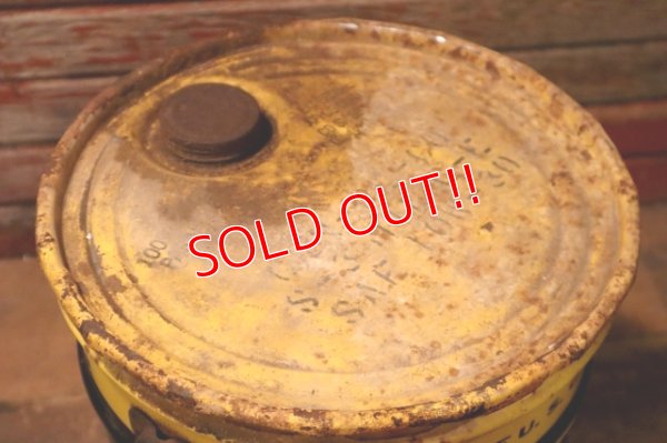 画像11: dp-240101-43 Cen-Pe-Co LUBRICANTS / 1970's-1980's 5 U.S.GALLONS Oil Can