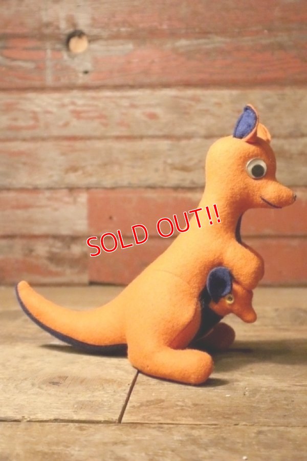 画像5: ct-250107-11 Collegiate 1950's College Mascot Doll "M" Kangaroo