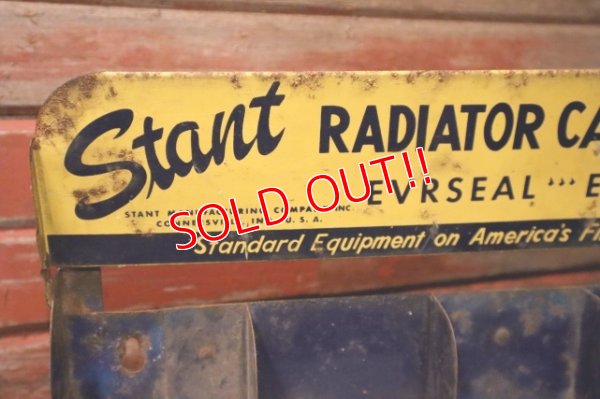 画像2: dp-241225-11 Stant 1950's RADIATOR CAPS GASOLINE CAPS Metal Rack