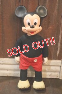 ct-241225-14 Mickey Mouse / Hasbro 1977 Marching Mickey Mouse Doll