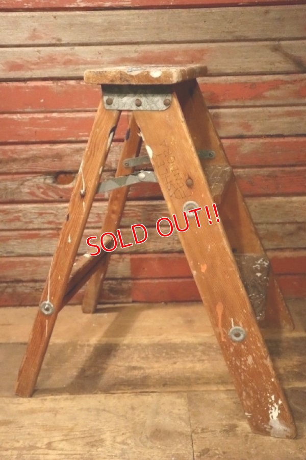画像5: dp-241106-01 Vintage Wood Step Ladder
