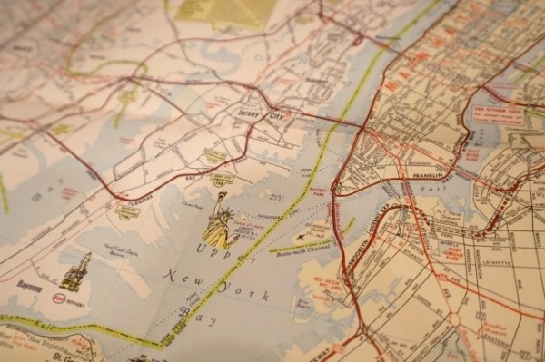 画像12: dp-240605-06 Esso / 1958 Road Map "New York City and vicinity Long Island"