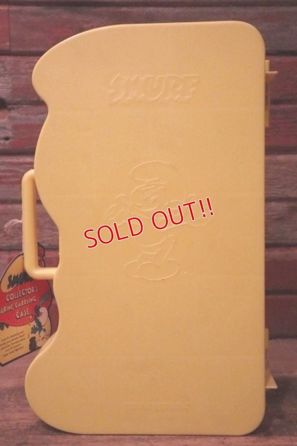 画像8: ct-241008-67 Smurf / 1983 Collector's Figurine Carrying Case
