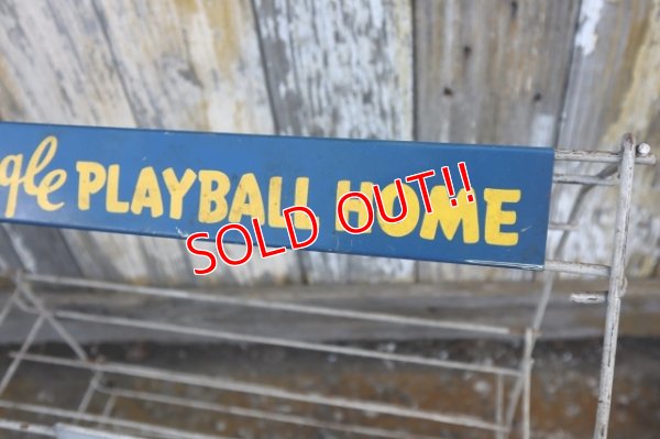 画像3: dp-240911-70 Unknown "TAKE AN Eagle PLAYBALL HOME" Wire Rack
