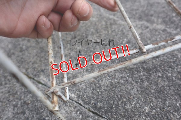 画像10: dp-240911-70 Unknown "TAKE AN Eagle PLAYBALL HOME" Wire Rack