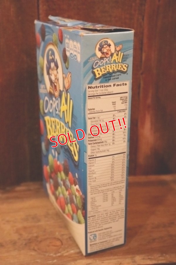 画像4: nt-250204-01 Quaker Oats / CAP'N CRUNCH'S Oops! All BERRIES 2016 Cereal Box