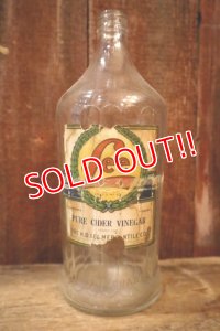 dp-250205-77 THE H.D. LEE MERCANTILE CO. PURE CIDER VINEGAR BOTTLE