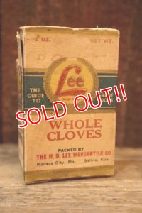 dp-250205-77 THE H.D. LEE MERCANTILE CO. WHOLE CLOVES BOX