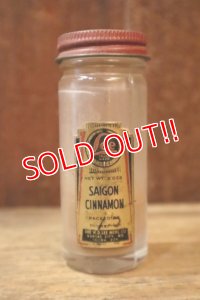 dp-250205-77 THE H.D. LEE MERCANTILE CO. SAIGON CINNAMON BOTTLE