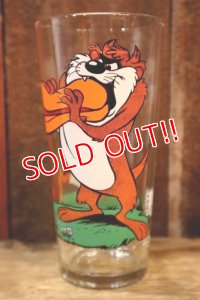 gs-250205-11 Daffy Duck & Tasmanian Devil / PEPSI 1976 Collector Series Glass